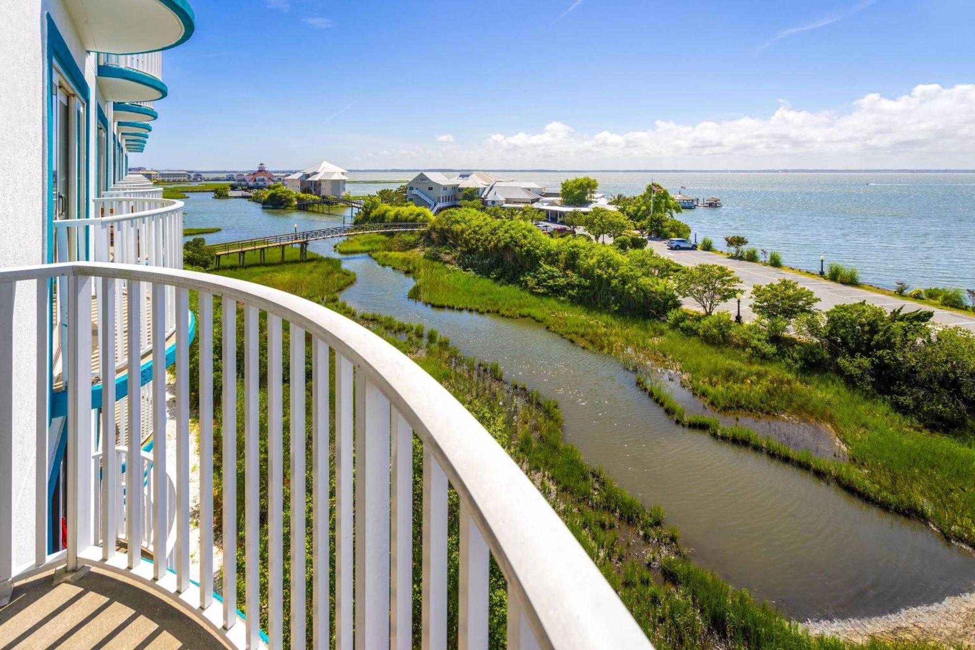 Coconut Malorie Resort Hotel, Ascend Hotel Collection Оушен-Сіті Екстер'єр фото